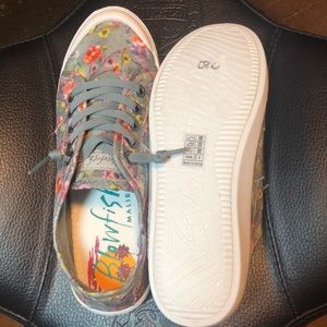 Blowfish Vesper Canvas Sneakers